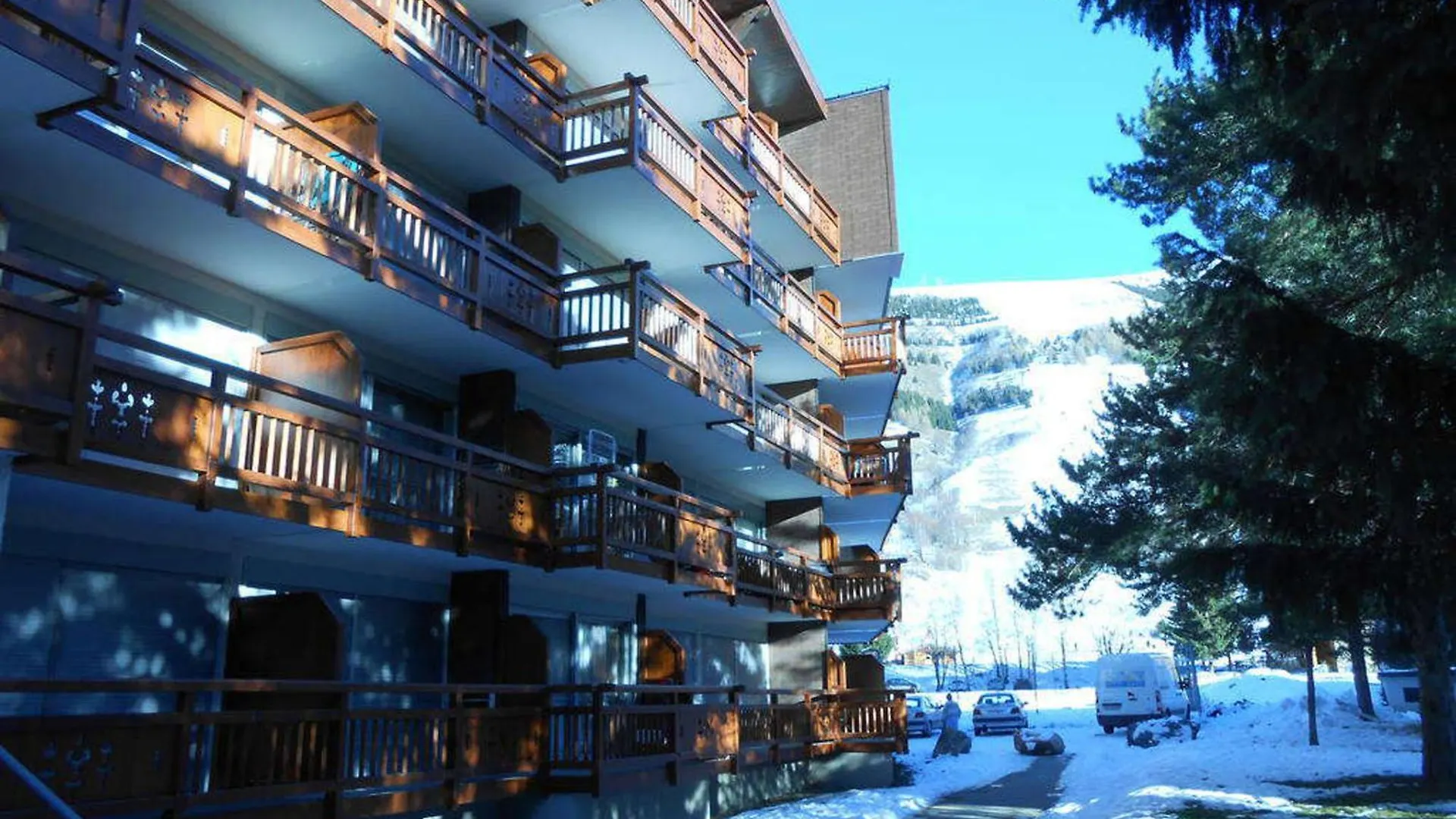 Appartement Au Pied Des Pistes Avec Balcon Et Animaux Acceptes - Fr-1-516-10 Les Deux Alpes Apartament
